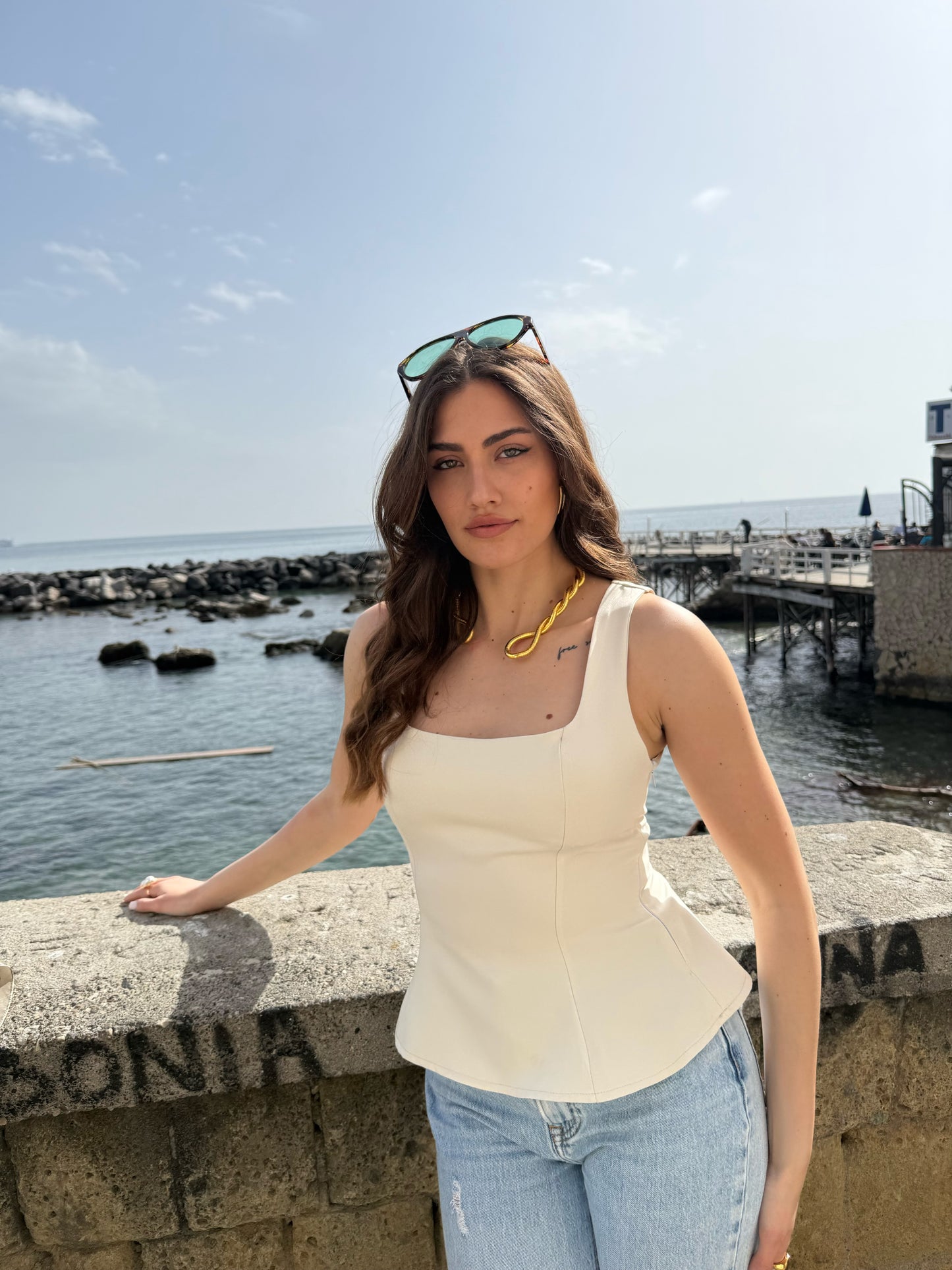 Top Mia